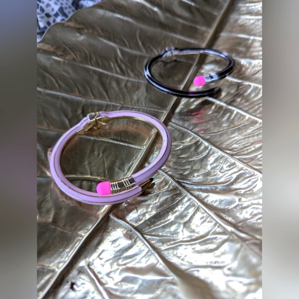 NWT 📚🎒 BACK TO SCHOOL 📝 PENCIL 📝 BRACELETS 🎒 📚 PINK & BLACK AVAILABLE!